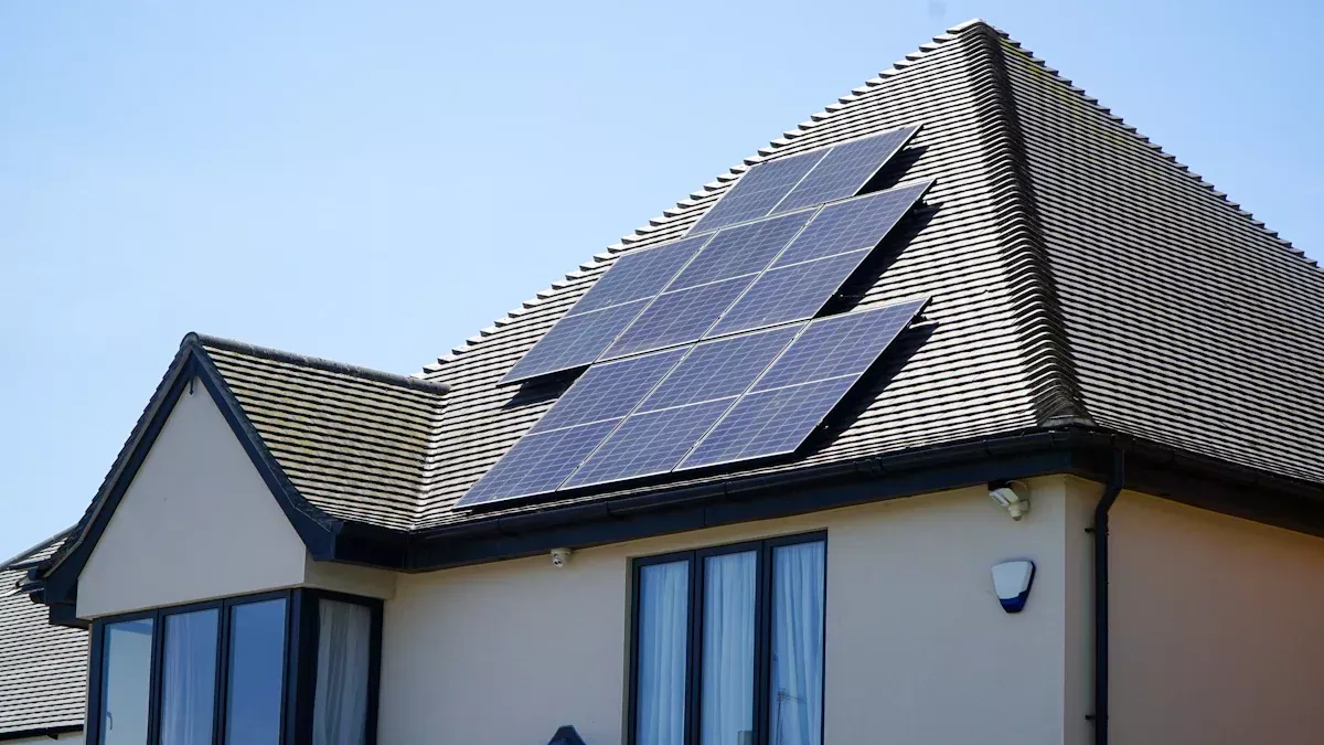 Comment installer des panneaux solaires à la maison